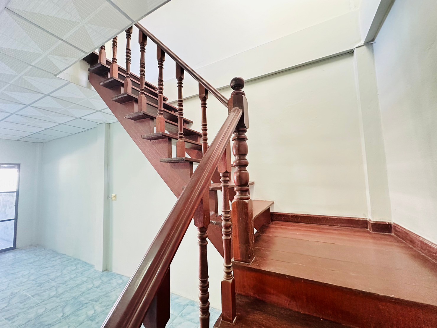 0B7217C3 EB2A 410A A17D 588FF1C9F599