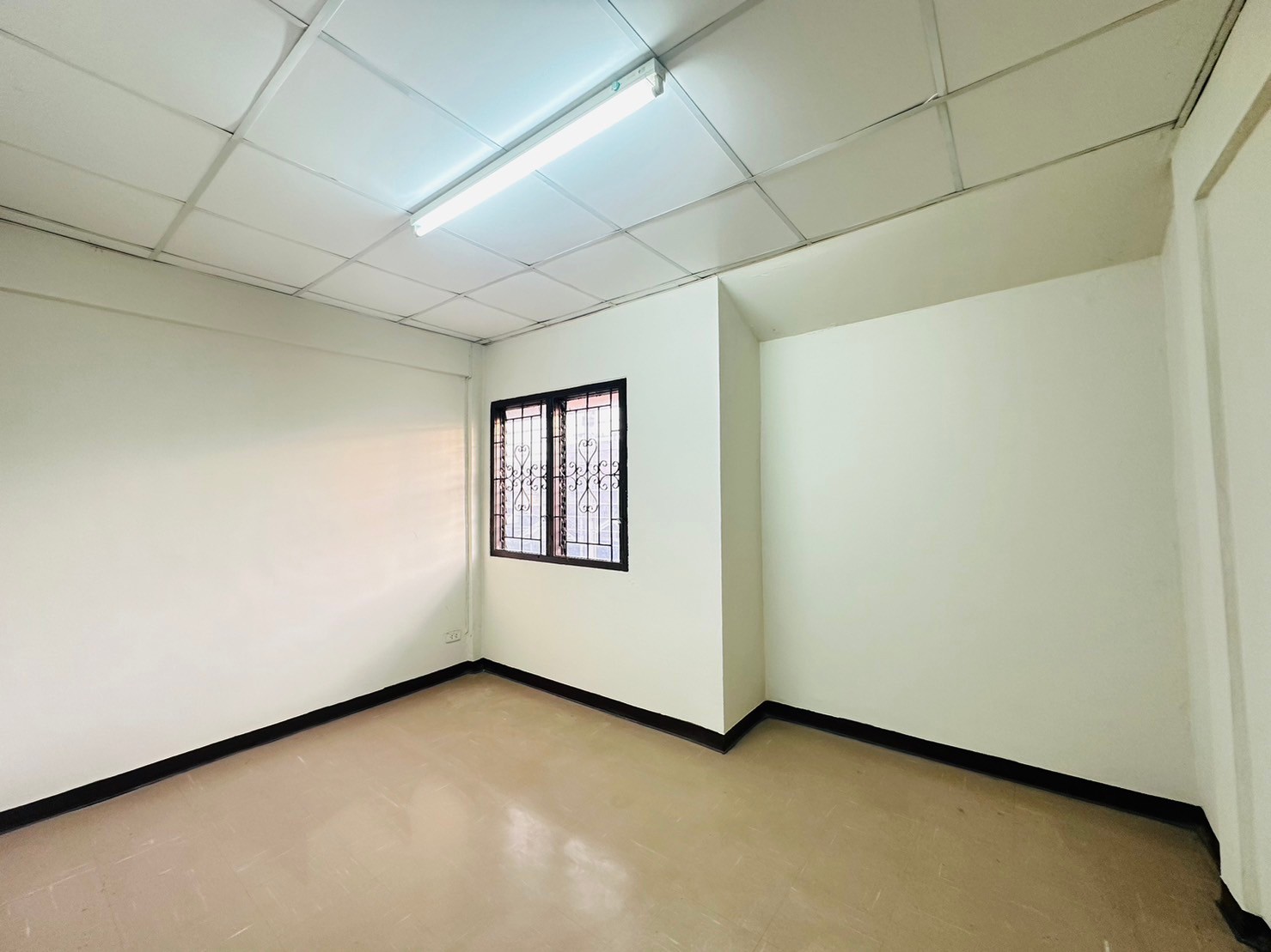 765DDCDB 126B 45CF B3B2 EE827A4460C8